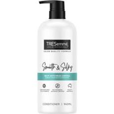 Woolworths - Tresemme Conditioner Smooth & Silky 940 Ml